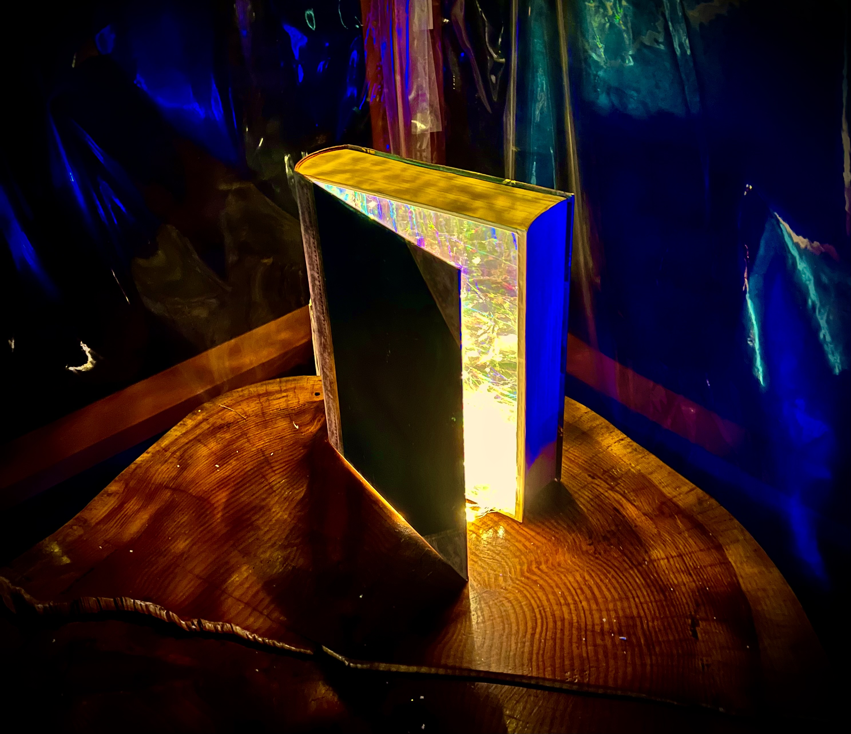 Luminous book sculpture
